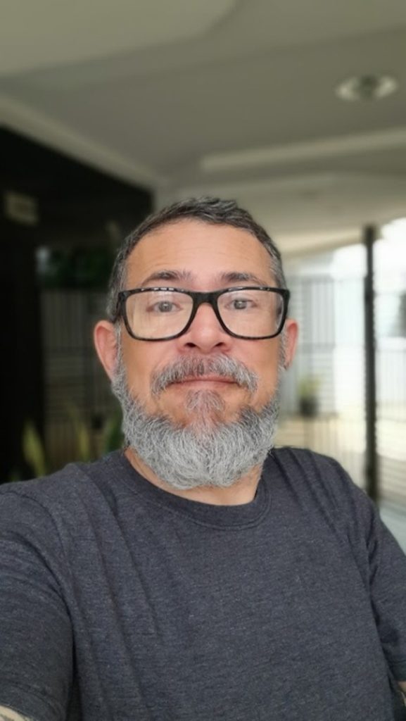 Luis Guilherme Barbosa dos Santos